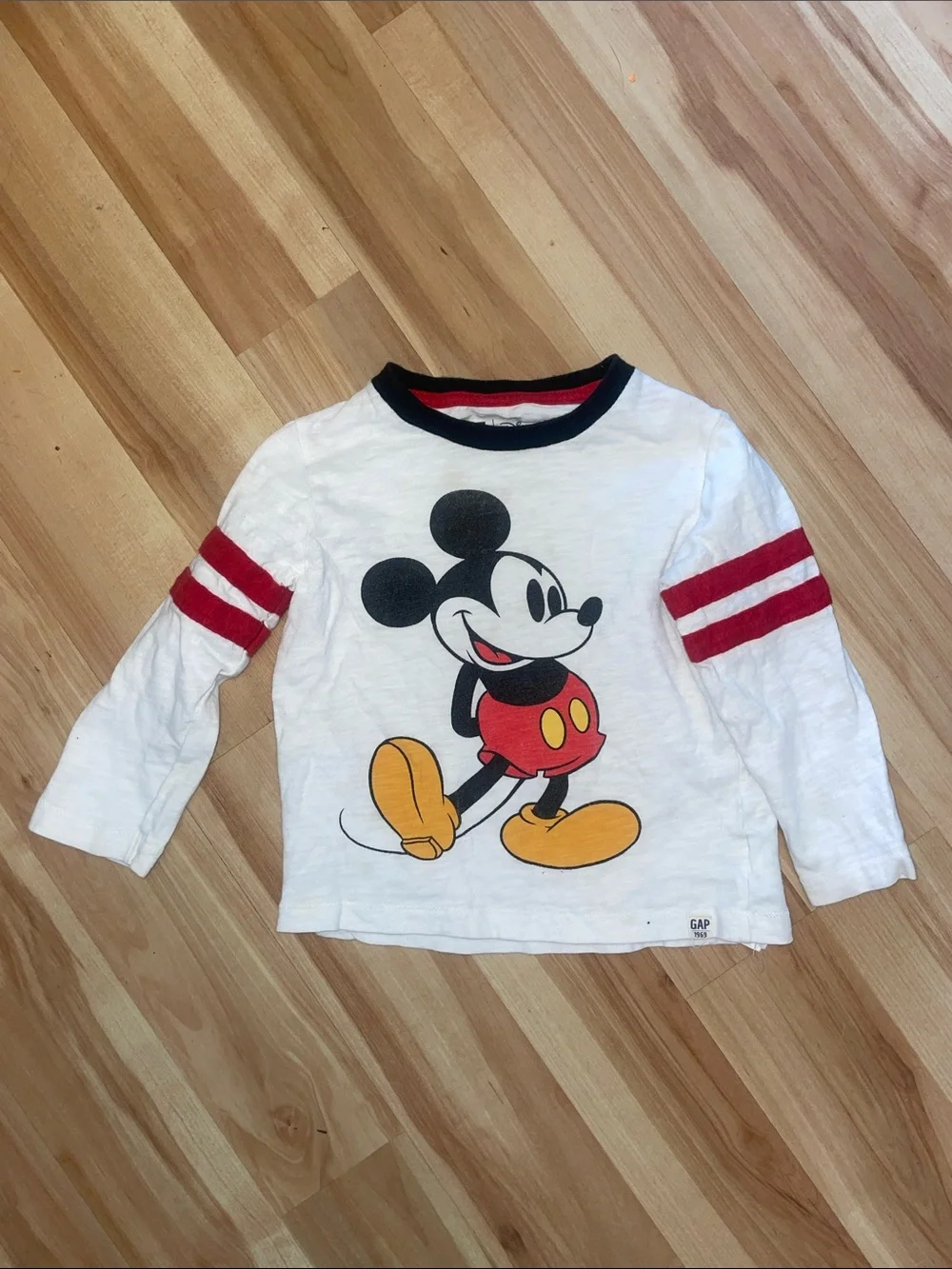Baby Gap x Disney Mickey Mouse long sleeve shirt size 3T